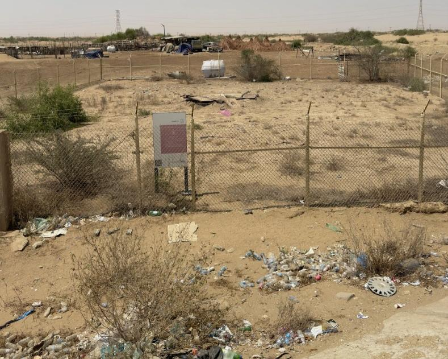 تراكم النفايات في محيط البئر