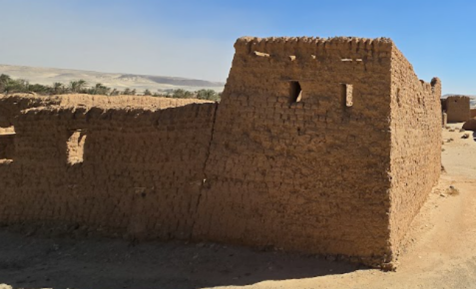 تقنية البناء بالطين واللبن