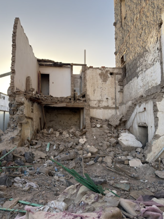 انهيارات الجدران