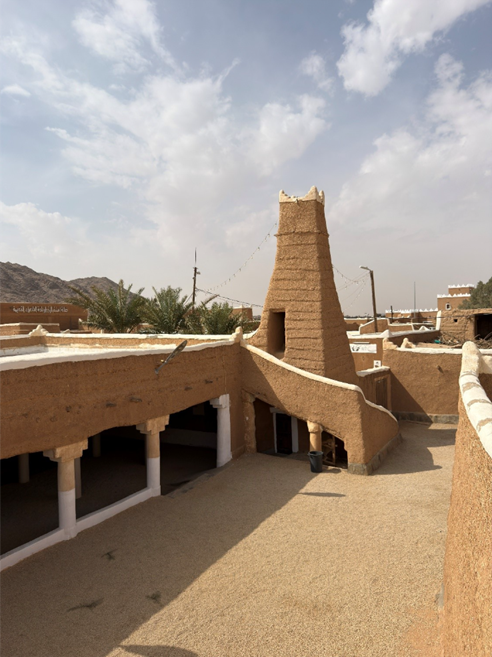 المسجد الحديث في قرية الشعراء
