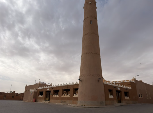 جامع شقراء القديم في القرية التراثية