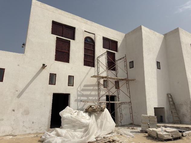 طلاء العناصر الخشبية