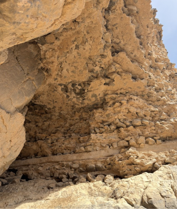 تفتت الحجارة بسبب عوامل التعرية