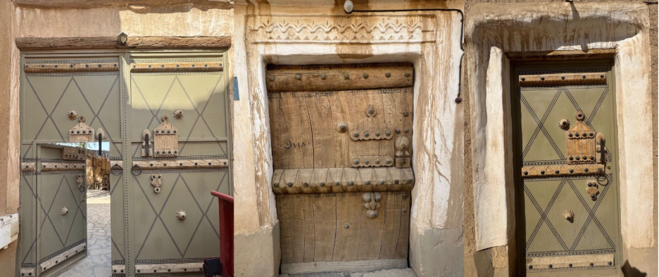 البوابات الرئيسية لبيت الزمام التراثي