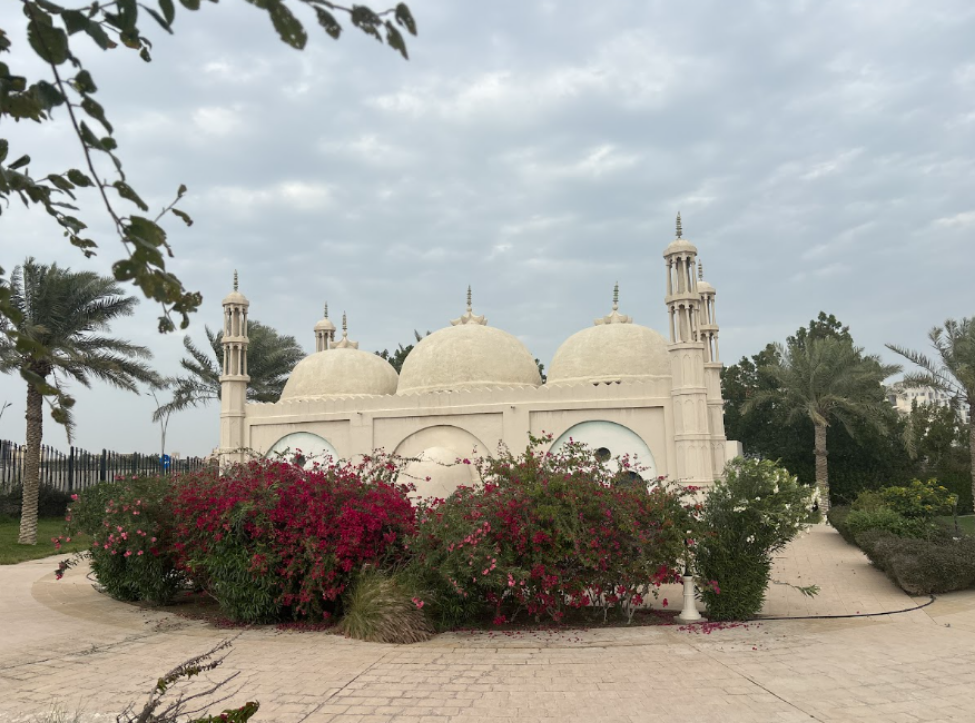 مشهد عام لمسجد أدونيس