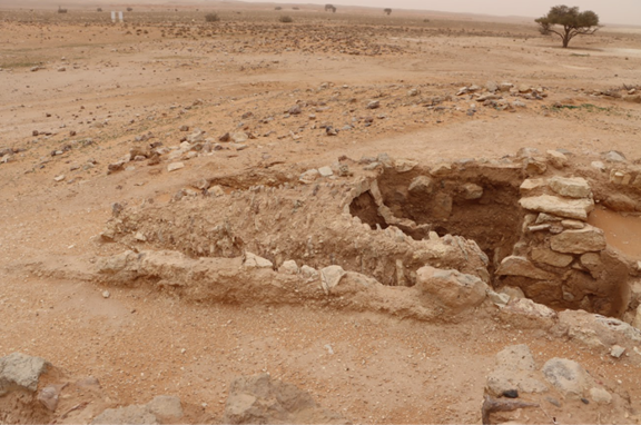  أحد المكونات المتهدمة في منزل الشيحيات