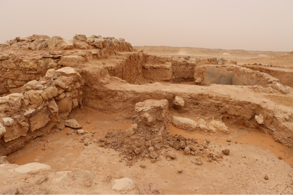 عناصر معمارية متبقية في منزل الشيحيات