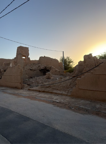 تهدم السور الخارجي