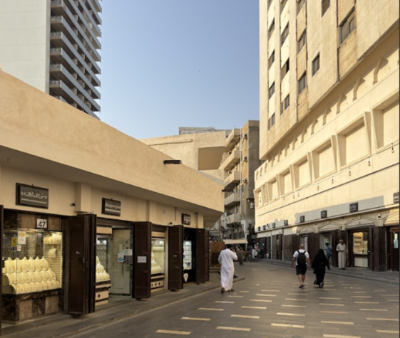 المشهد العام لسوق الندى