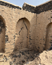 الأقواس الغائرة الموجودة بداخل أحد الغرف