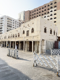 ارتفاع المباني المحيطة بالسوق