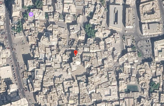 صورة جوية لبيت باعشن توضح الطرق المؤدية له