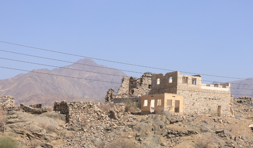 إطلالة بانورامية لبلدة ثريبان
