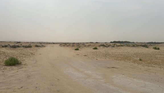الطرق غير المعبدة المؤدية للقصر