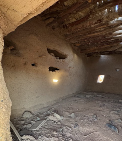 ظهور البنية الداخلية للجدران
