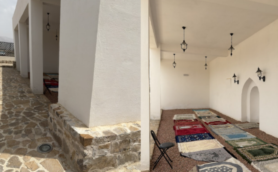 المسجد ذو التصميم البسيط