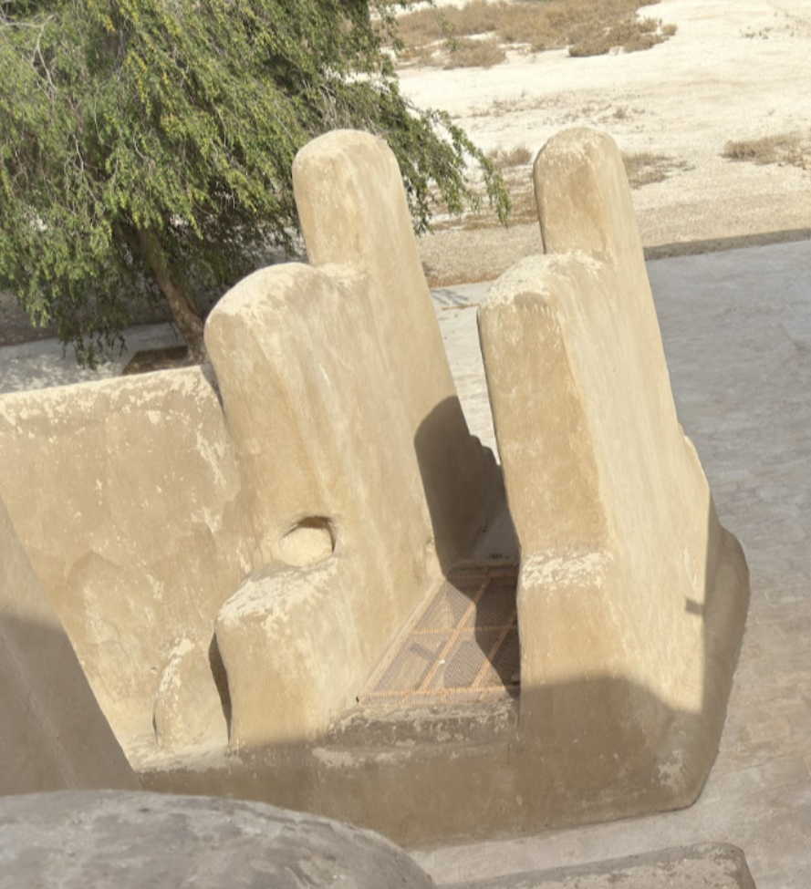 البئر المزود للمياه بالقصر