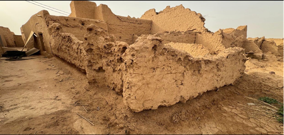 تآكل في الجدران