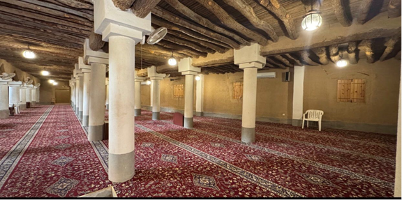 مسجد قرية الخبراء التراثية