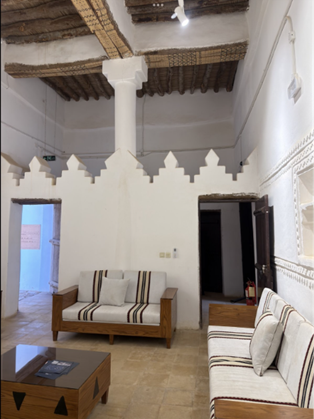 الزخارف المعمارية داخل الموقع