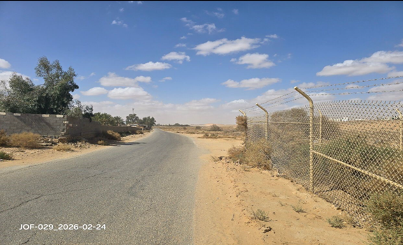 الطريق المعبد المؤدي إلى موقع سور دومة الجندل 1