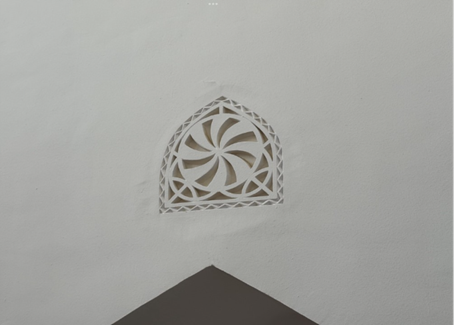 تفاصيل النقوش داخل الموقع