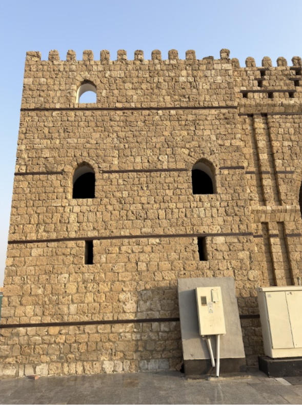 أنظمة الكهرباء في الموقع