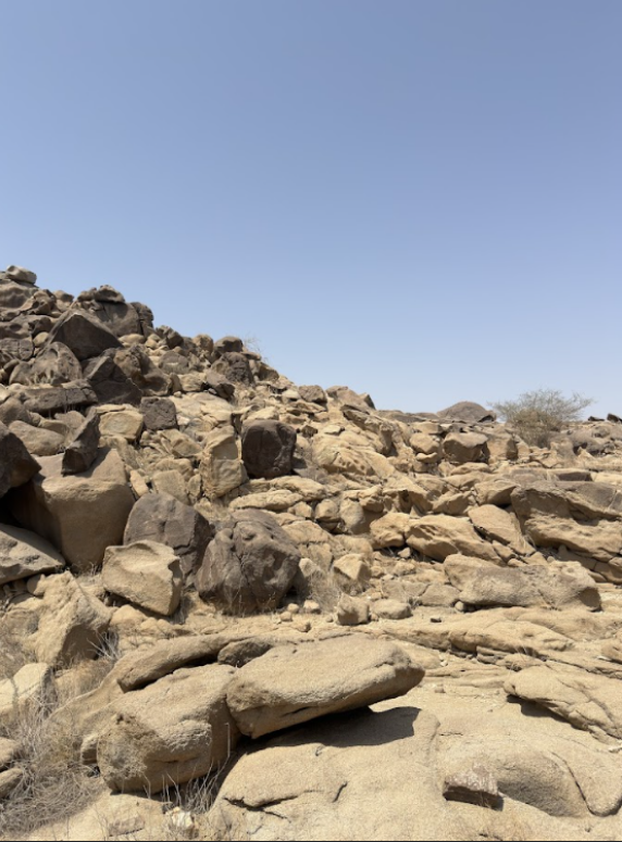 التكوينات الصخرية المكونة من حجر الجرانيت