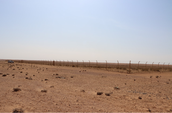  امتداد السور في محيط موقع القُنَعَة (قنعة خفّاف) 