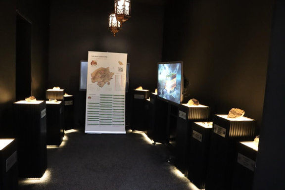  معروضات بمركز زوار حصن فيد الأثري 