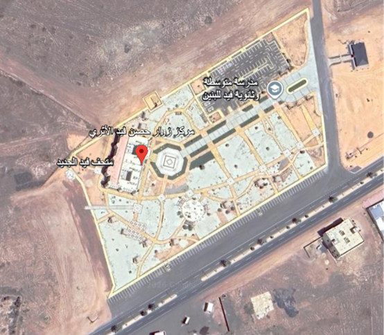 طرق معبدة بمحيط موقع حصن فيد الأثري 