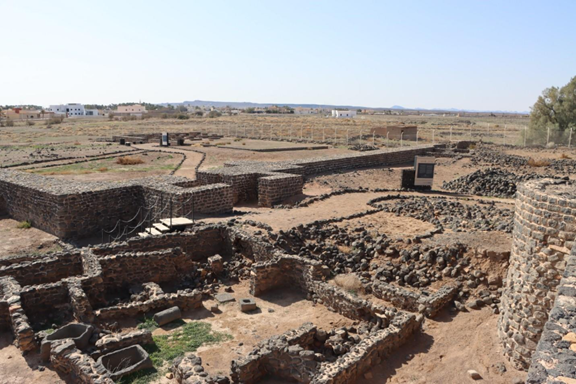  تدهور أحد العناصر البنائية للحصن