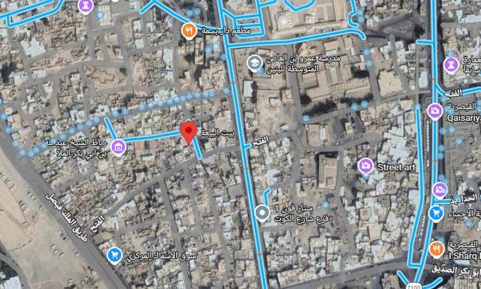 الموقع الجغرافي لبيت البيعة