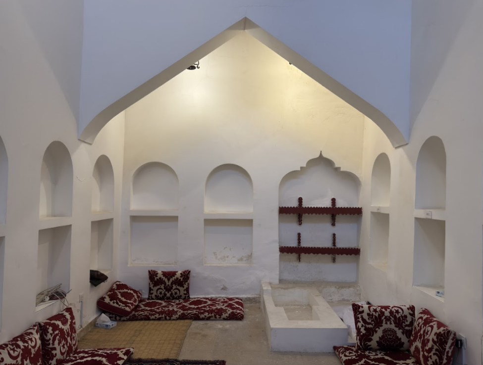جلسات الضيوف في الطابق الأول