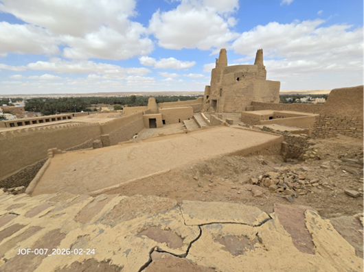 إطلالة قلعة مارد على واحة دومة الجندل