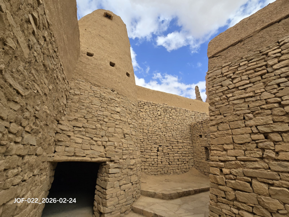 سماكة الجدران