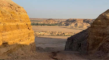 محيط الموقع الخالي من الطرق المعبدة