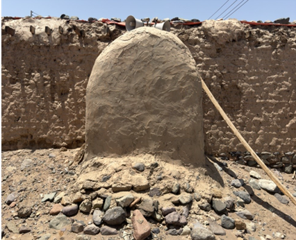 مكبرات الصوت الموجودة بالمسجد من الخارج