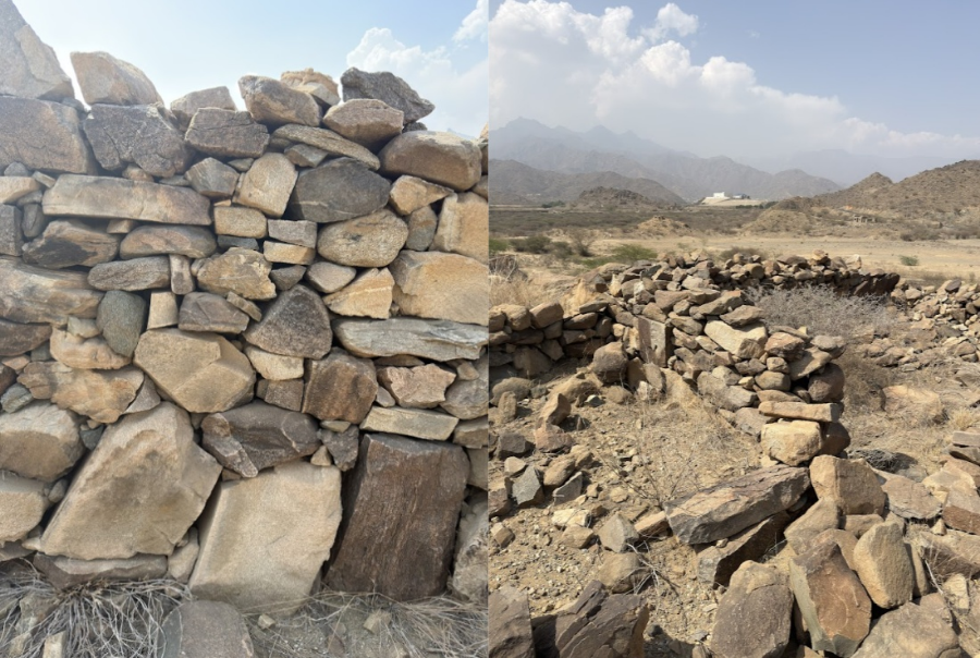 بقايا الأطلال المكونة من الصخور المحلية