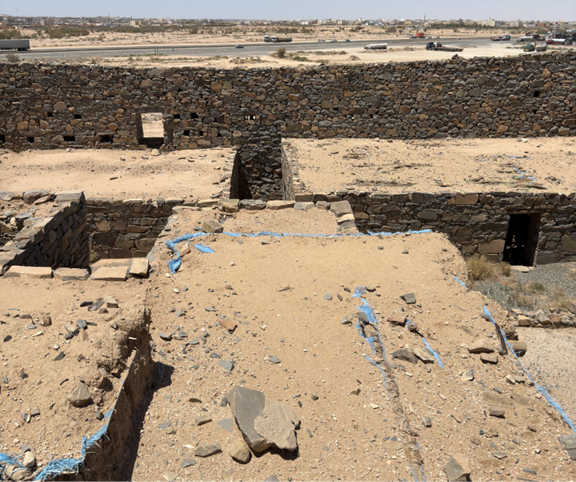 غرف مسقوفة في الدور الأرضي