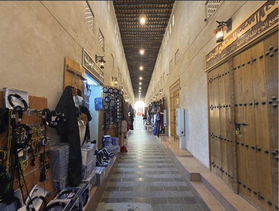 الممرات الداخلية في سوق القيصرية