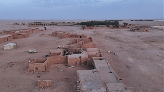 حالة العزل الطبيعي لقرية أم خنصر عن المراكز الحضرية
