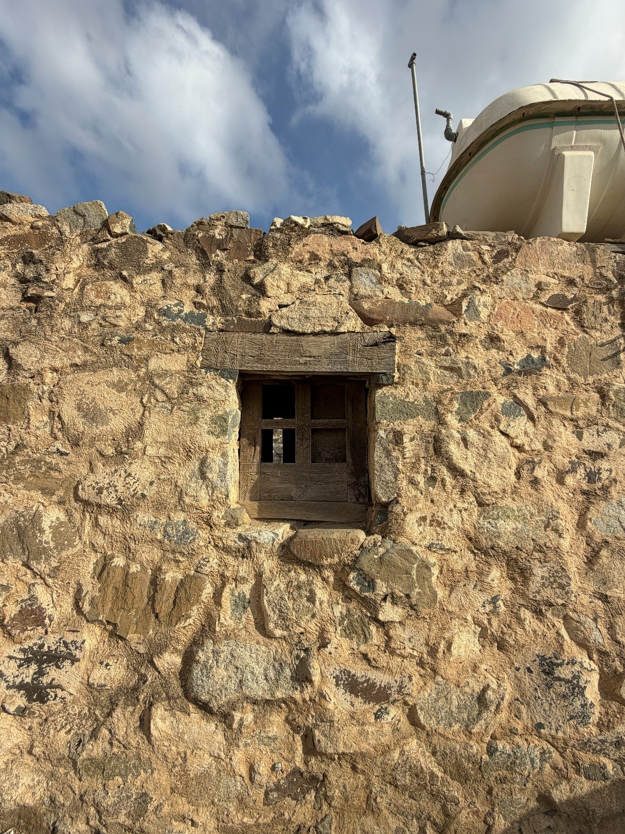 العمارة الحجرية التقليدية في سبت العلاية