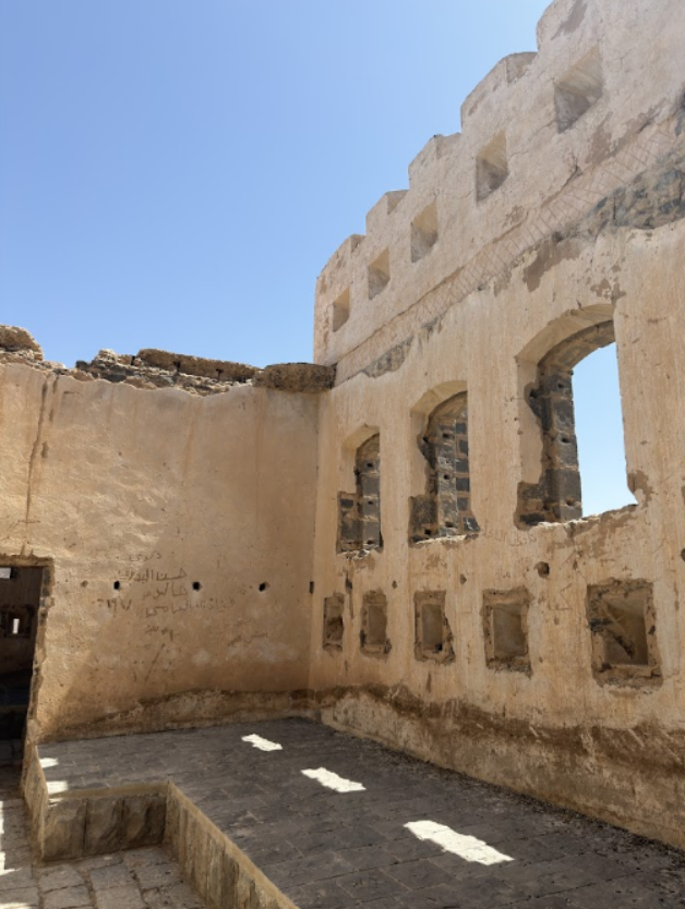 تعرية الحجارة بسبب الرياح
