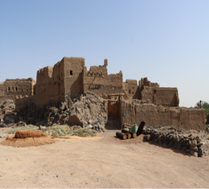 المسارات الطبيعية (غير معبدة) في محيط الموقع