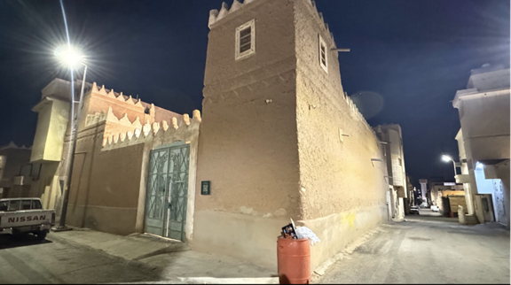 المنطقة المحيطة بالموقع
