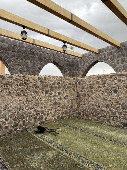 بناء المسجد غير المسقوف