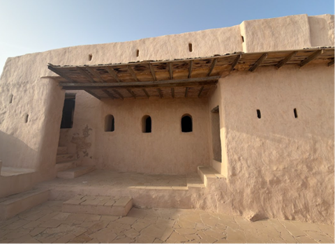 الغرفة الكبيرة الموجودة في قلعة الفرسان