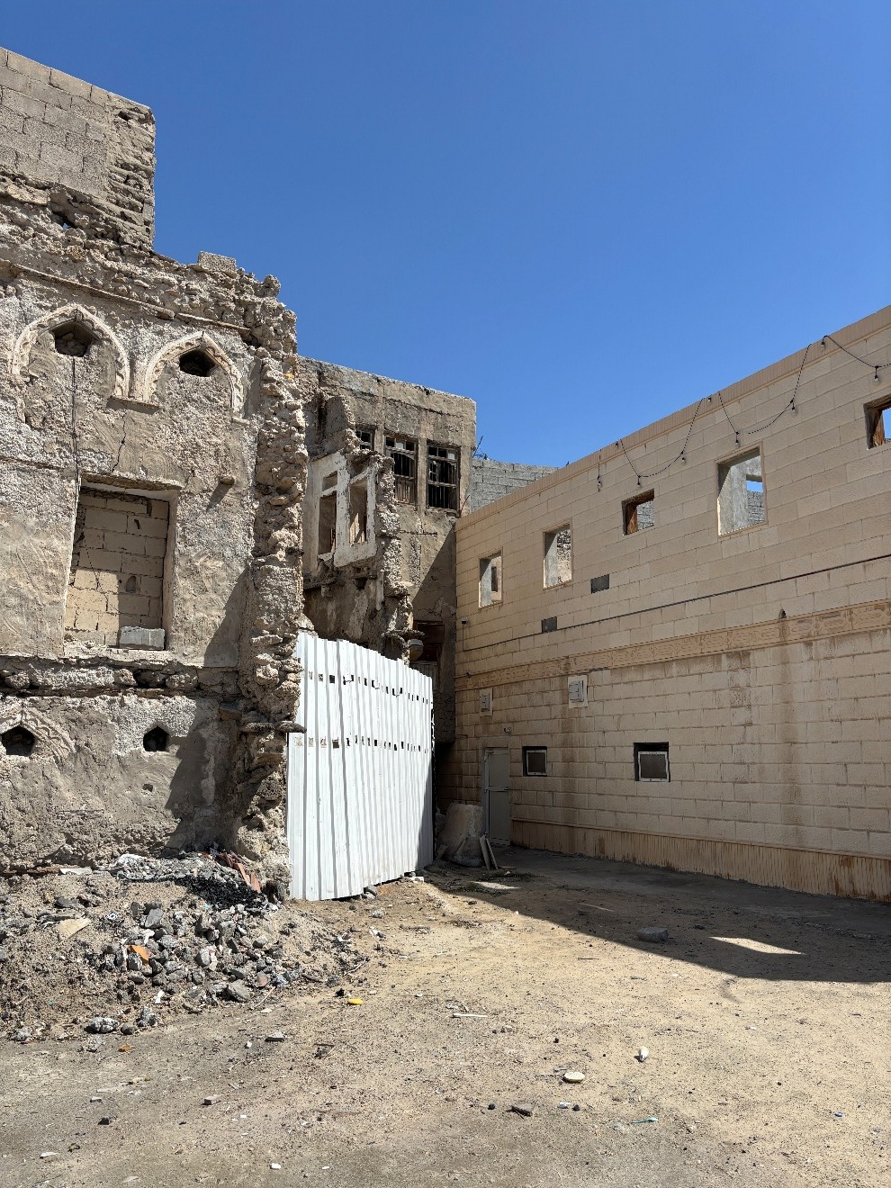 التدخلات العشوائية في المباني