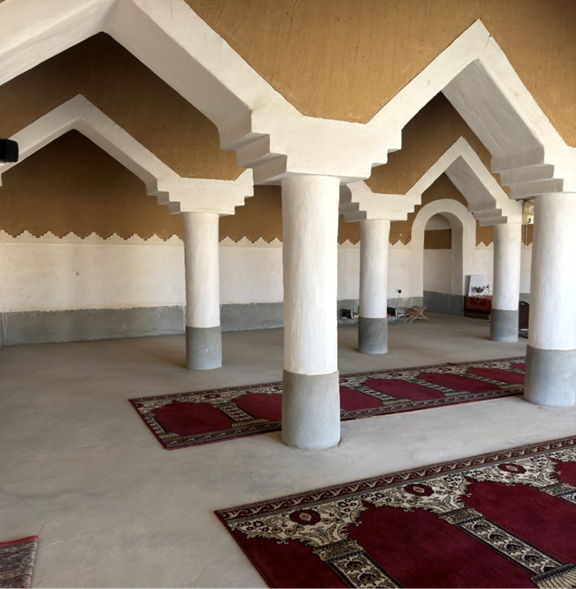 خضع مسجد القرية لعملية ترميم